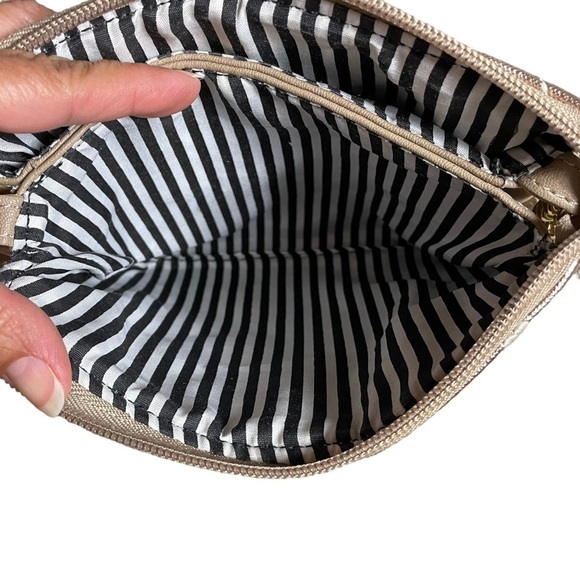 "LUV Betsey" Betsey Johnson Small Rose Gold Quilted w/Hearts Crossbody Bag - Picture 8 of 14